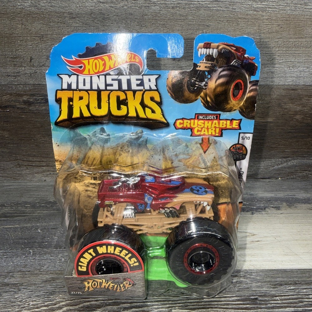Hot Wheels Monster Trucks Hotweiler Beast Bashers 2019 1:64 Diecast Unopened